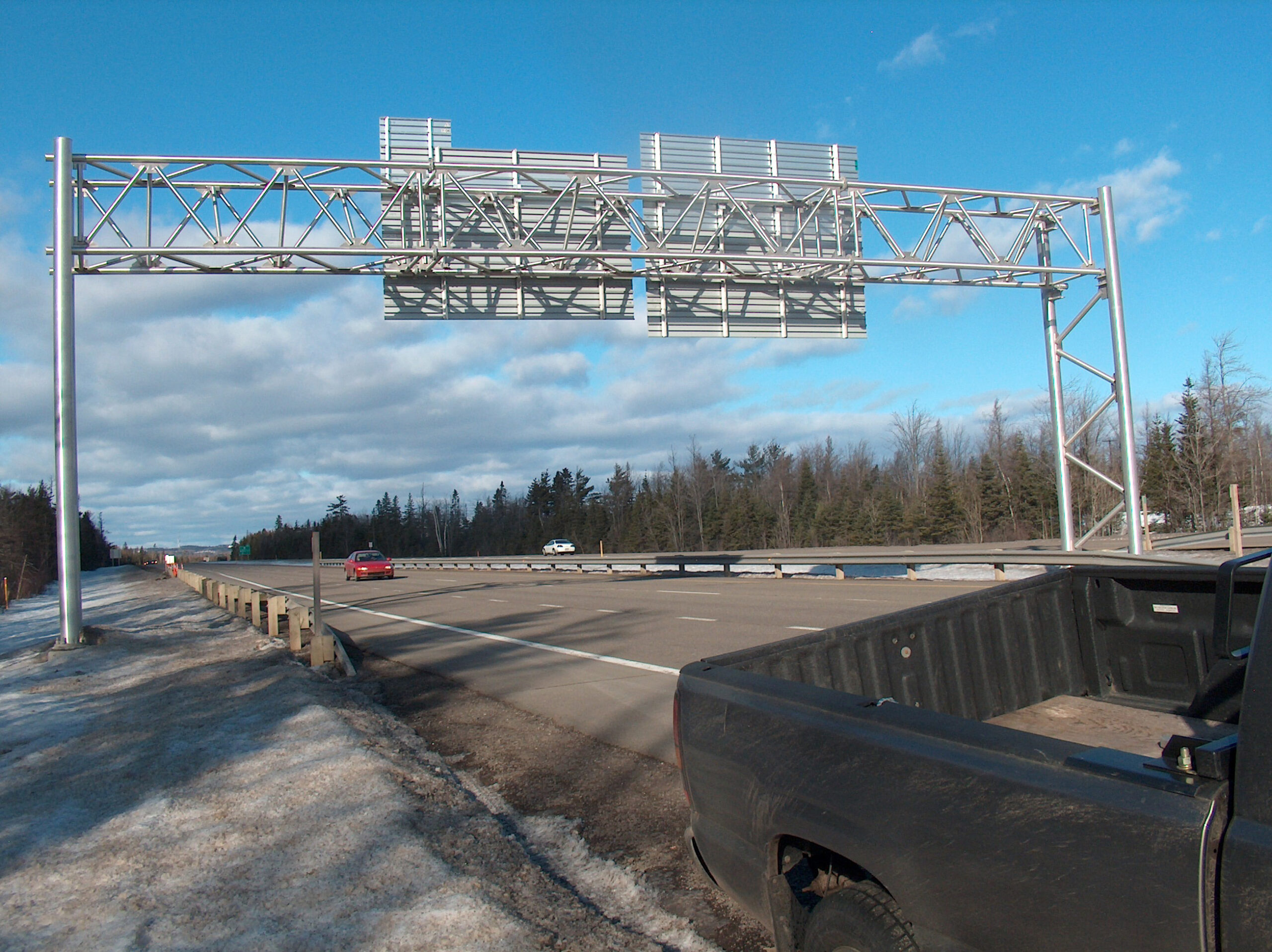 Overhead Highway Sign Structure Mcsheffrey Industries Ltd.